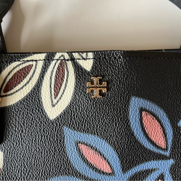 Tory Burch Navy Floral Tote GUC - Picture 3 of 7